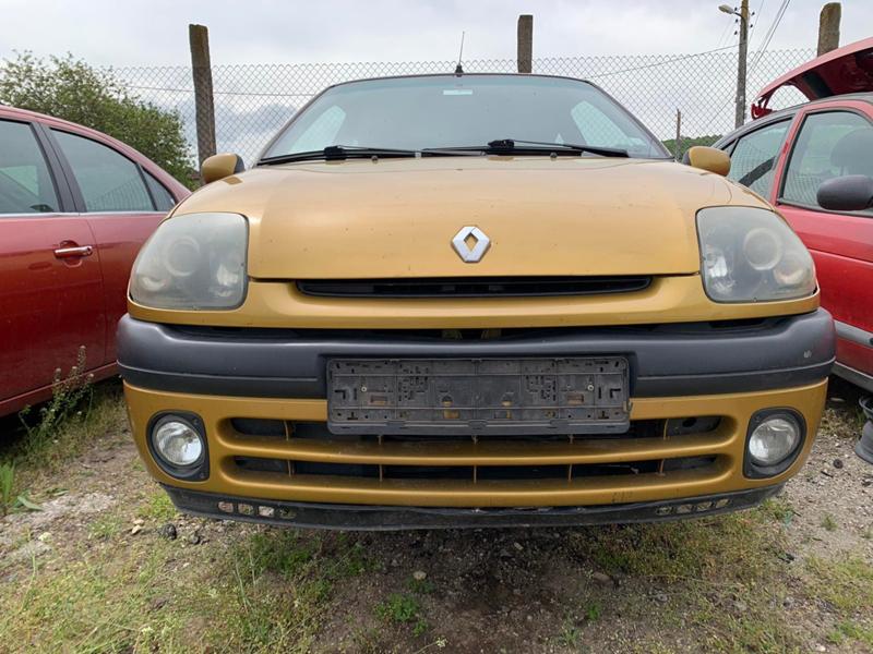 Renault Clio 1.4 16v, снимка 2 - Автомобили и джипове - 36691893