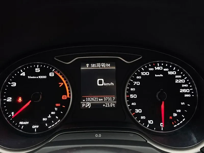 Audi A3 40 TFSI / Carfax, снимка 9 - Автомобили и джипове - 55094453