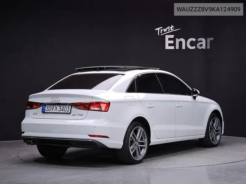 Audi A3 40 TFSI / Carfax, снимка 3 - Автомобили и джипове - 55094453