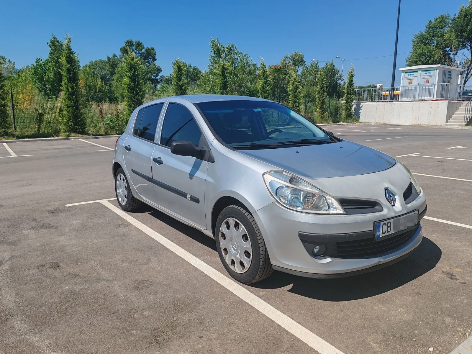 Renault Clio 1.4 16V - изображение 2