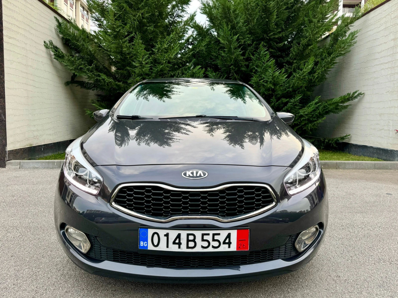 Kia Ceed 1.4i GAZ INJEKCION KAMERA KOJA  - изображение 2