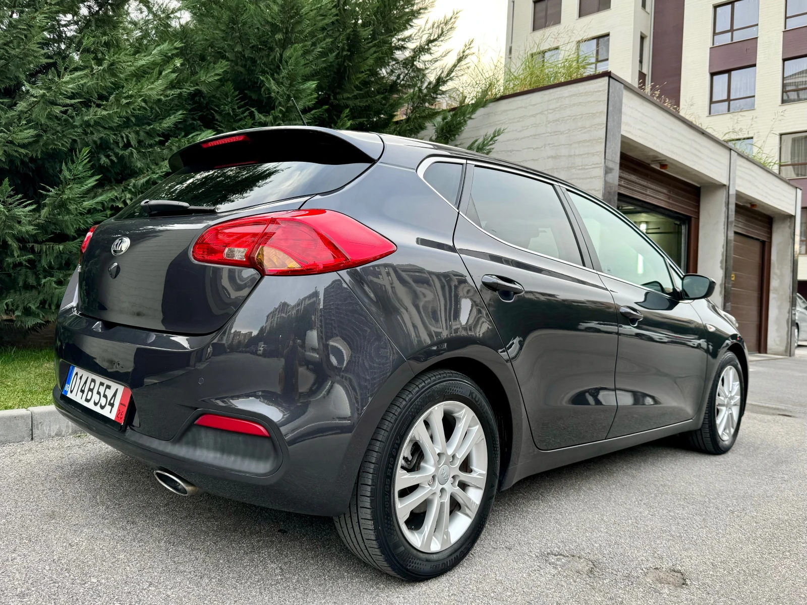 Kia Ceed 1.4i GAZ INJEKCION KAMERA KOJA  - изображение 5