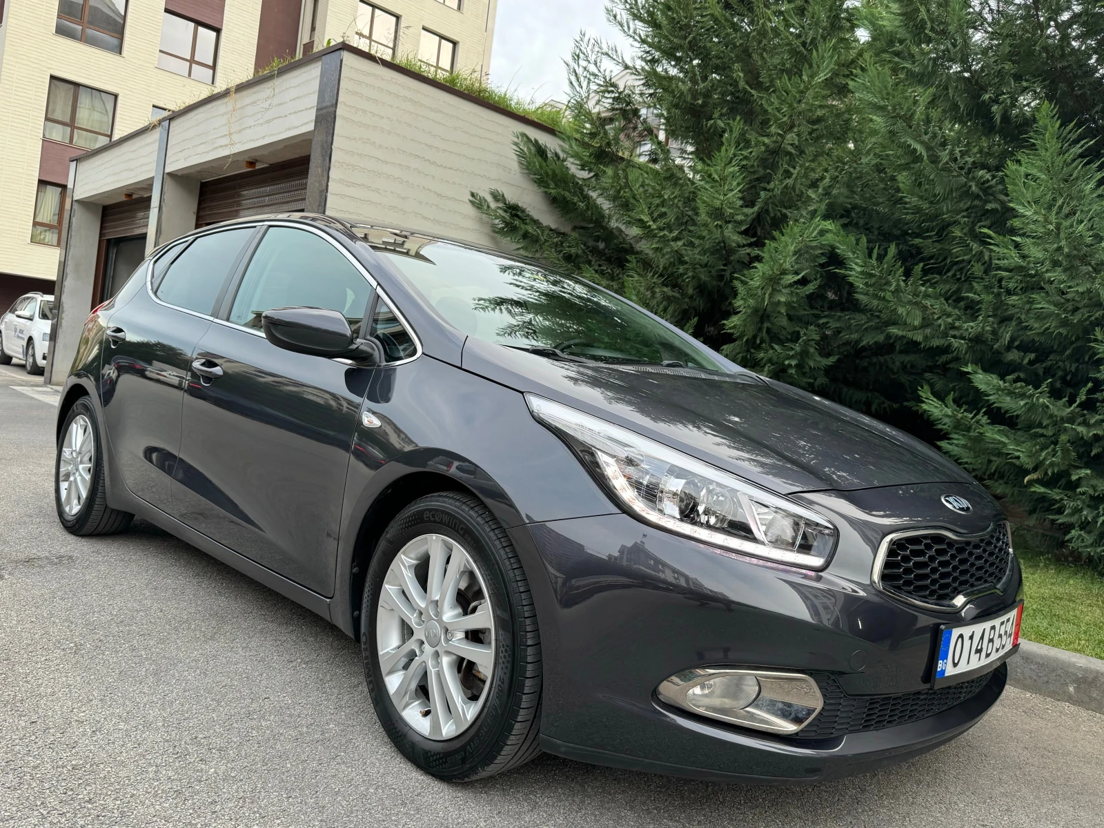 Kia Ceed 1.4i GAZ INJEKCION KAMERA KOJA  - изображение 3