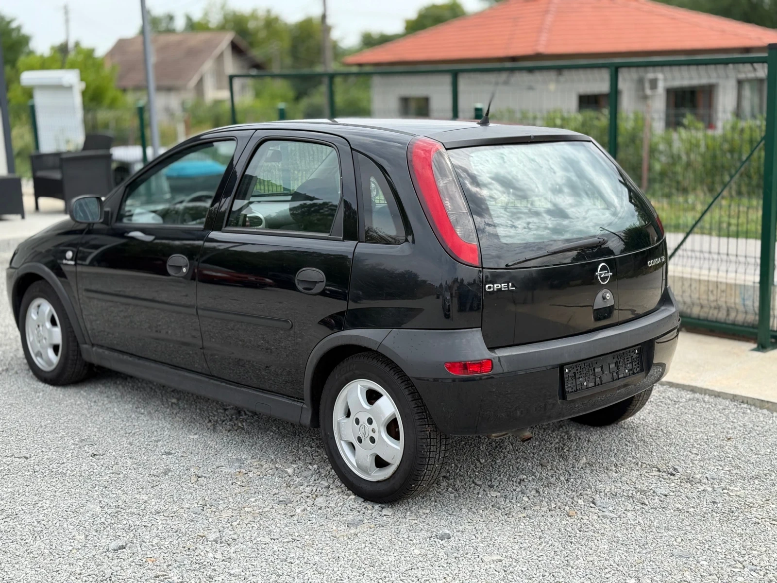 Opel Corsa 147хил* Верига* 75кс - изображение 4