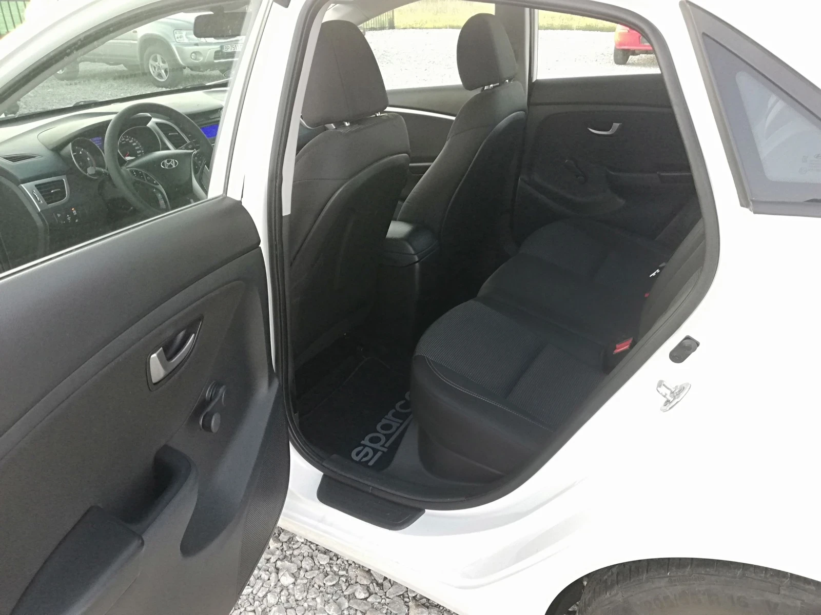 Hyundai I30 1.6CRDI kli 110ks | Mobile.bg   11