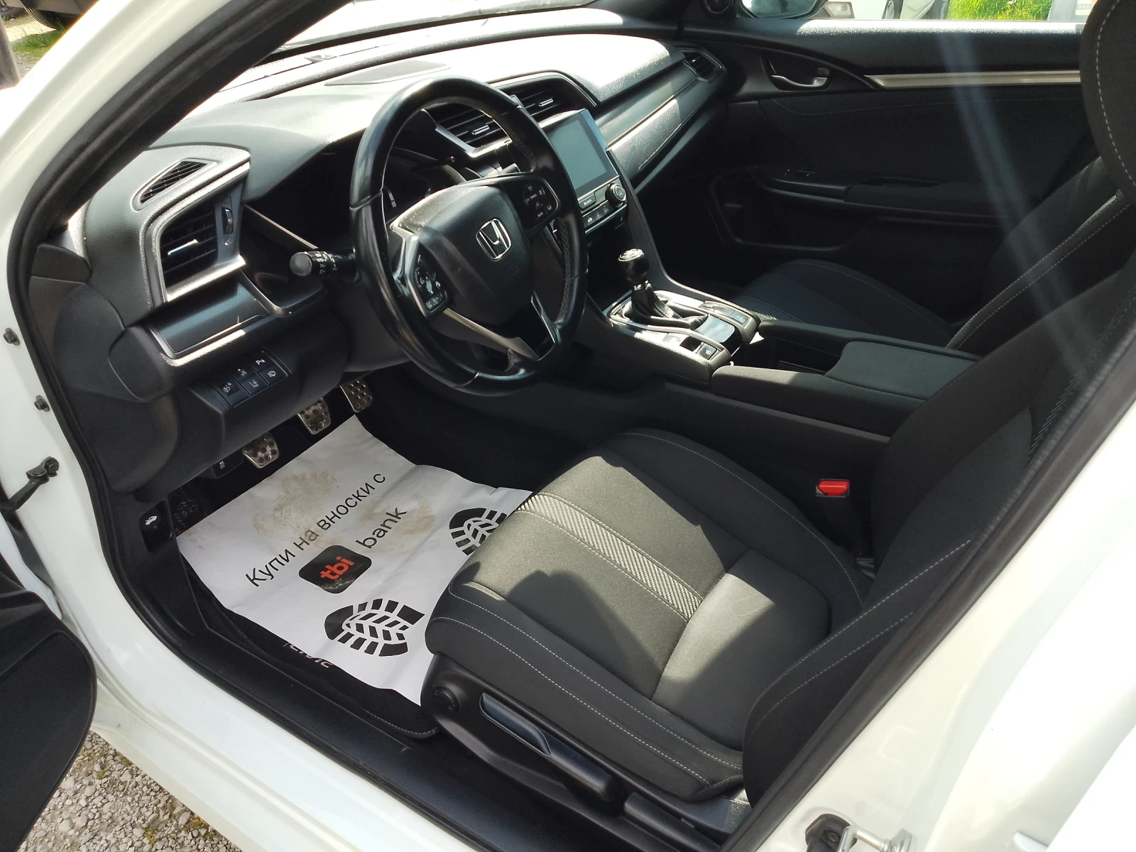 Honda Civic 1.6 i-DTEC/SPORT/БЯЛА ПЕРЛА - изображение 10