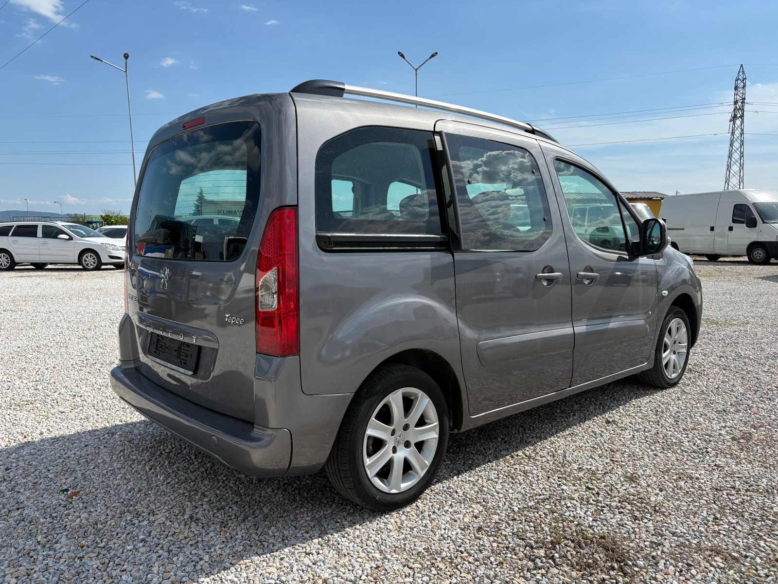 Peugeot Partner 1.6 HDI - изображение 5