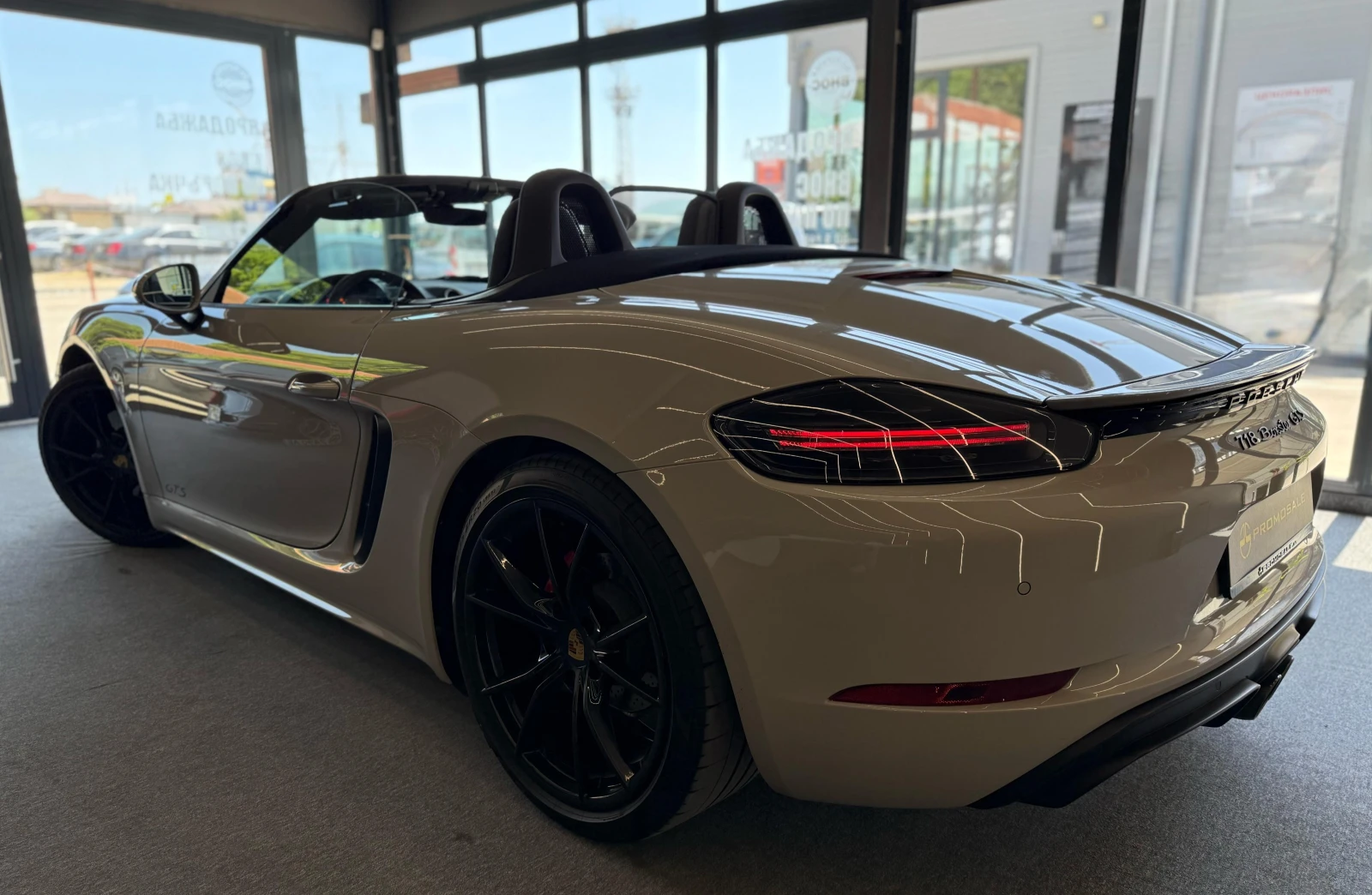 Porsche Boxster 718* GTS* Alcantara* Chrono* 20"* ЛИЗИНГ - изображение 4