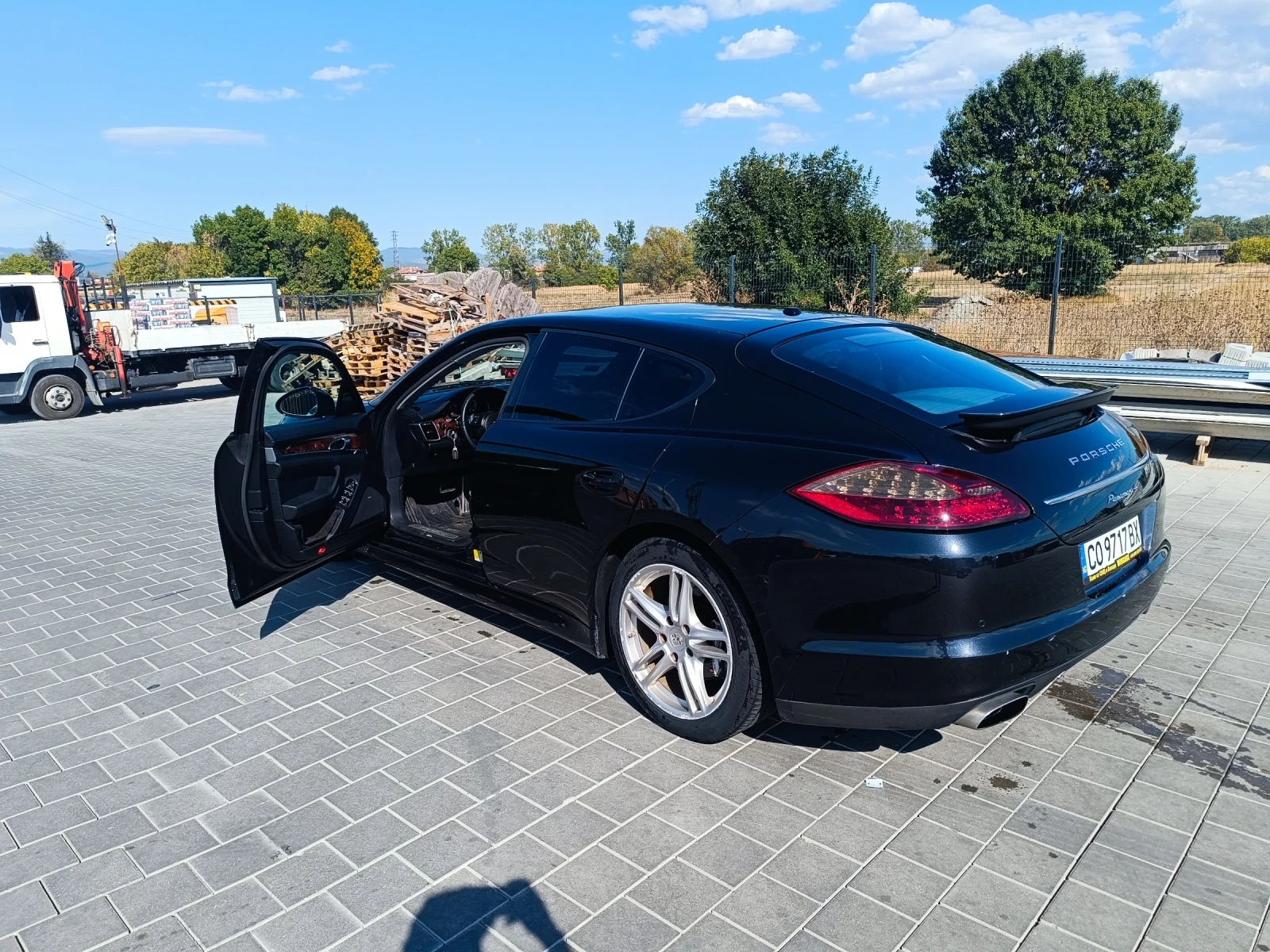 Porsche Panamera Съдействие за лизинг  - изображение 5