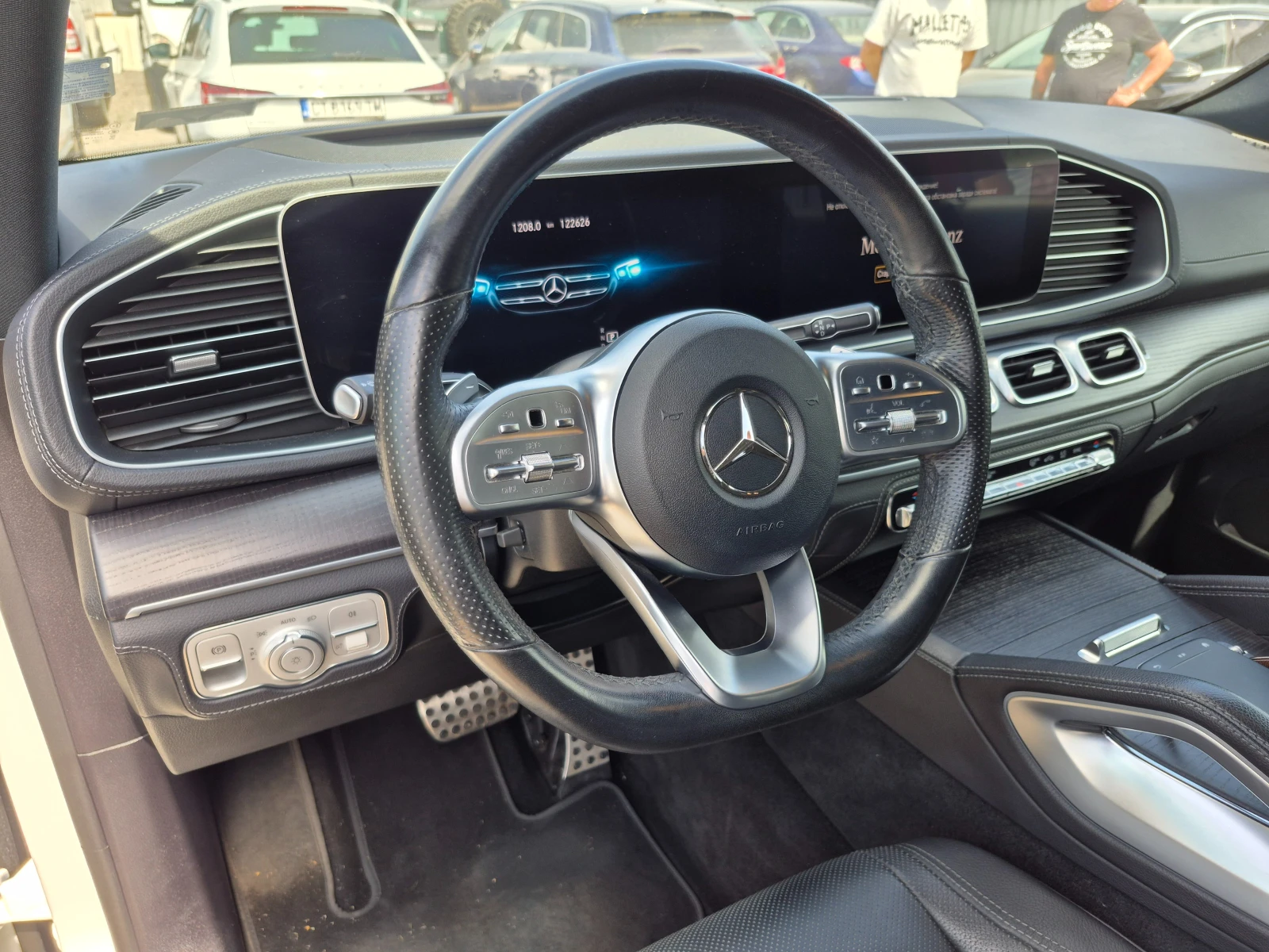 Mercedes-Benz GLE 450 AMG 4M Airmatic Distr KeyGO 360  Обдух SzH #iCarbg - изображение 10