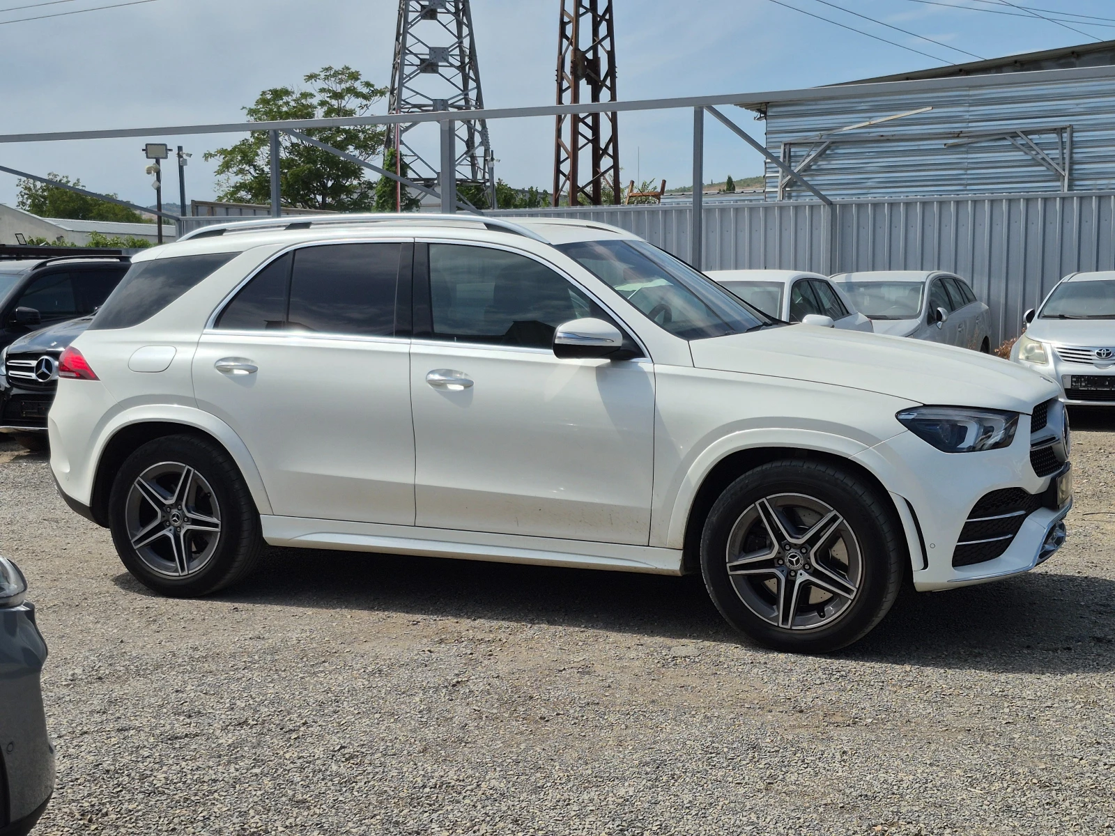 Mercedes-Benz GLE 450 AMG 4M Airmatic Distr KeyGO 360  Обдух SzH #iCarbg - изображение 7