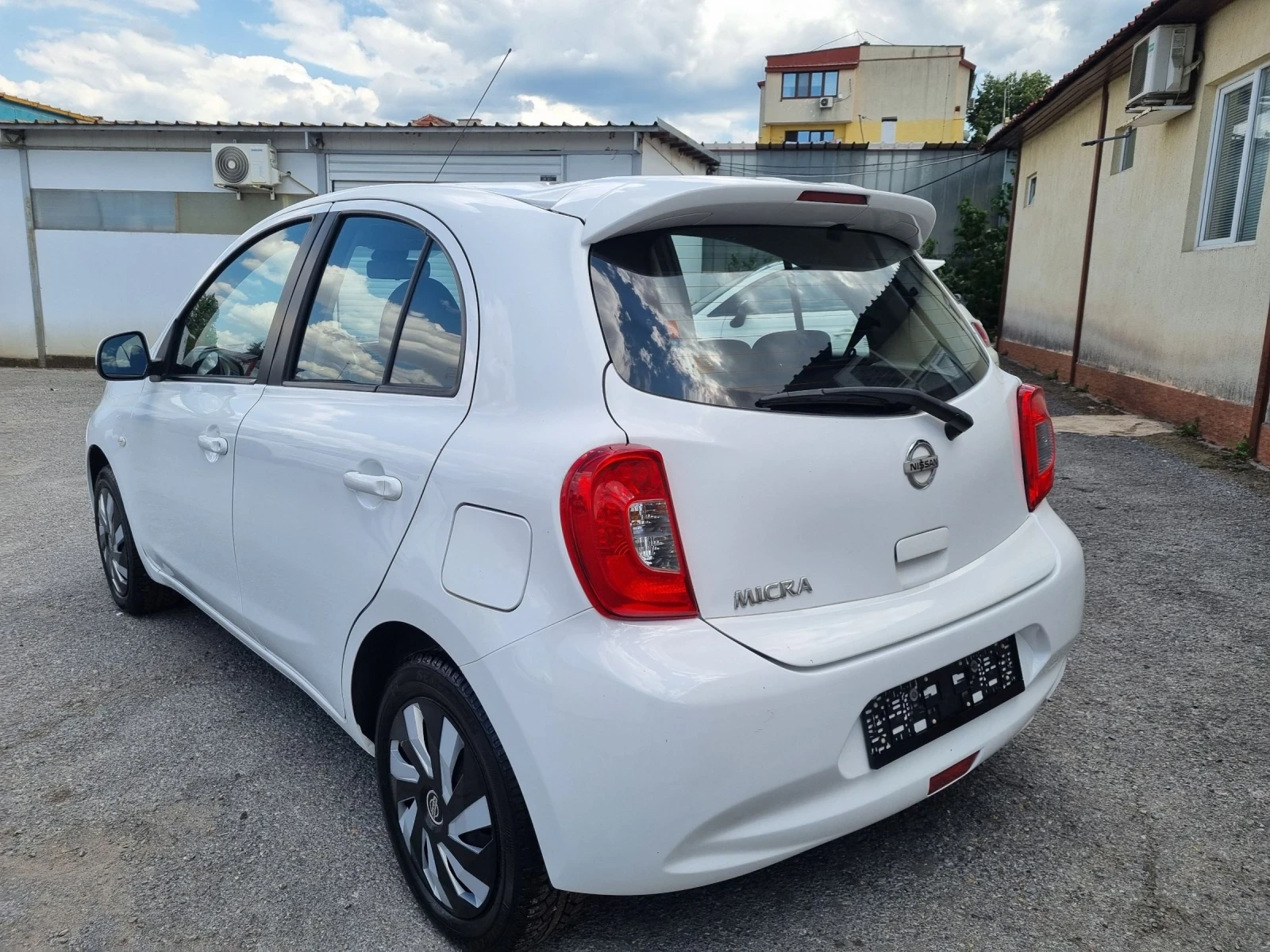 Nissan Micra 1.2бензин/86кс/Автоматик/Евро6/ - изображение 10