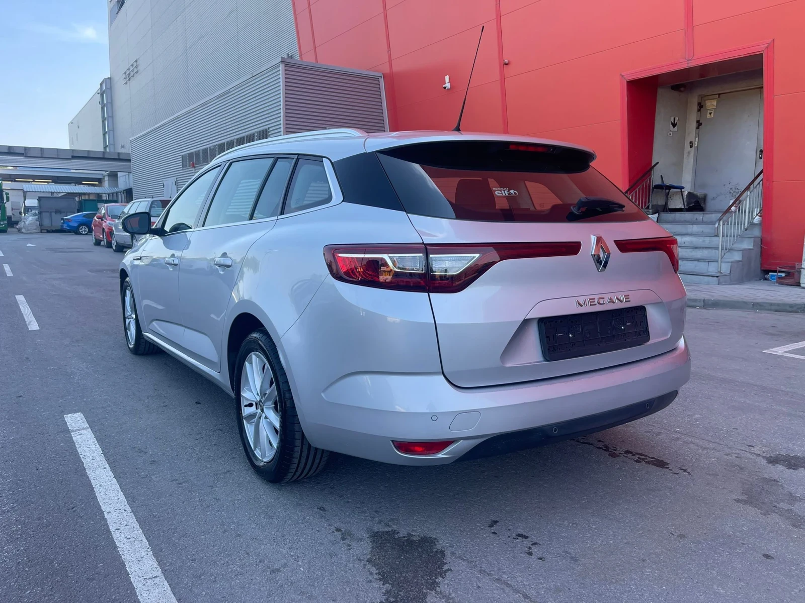 Renault Megane 1.5 DCI -АВТОМАТИК НАВИГАЦИЯ - изображение 7