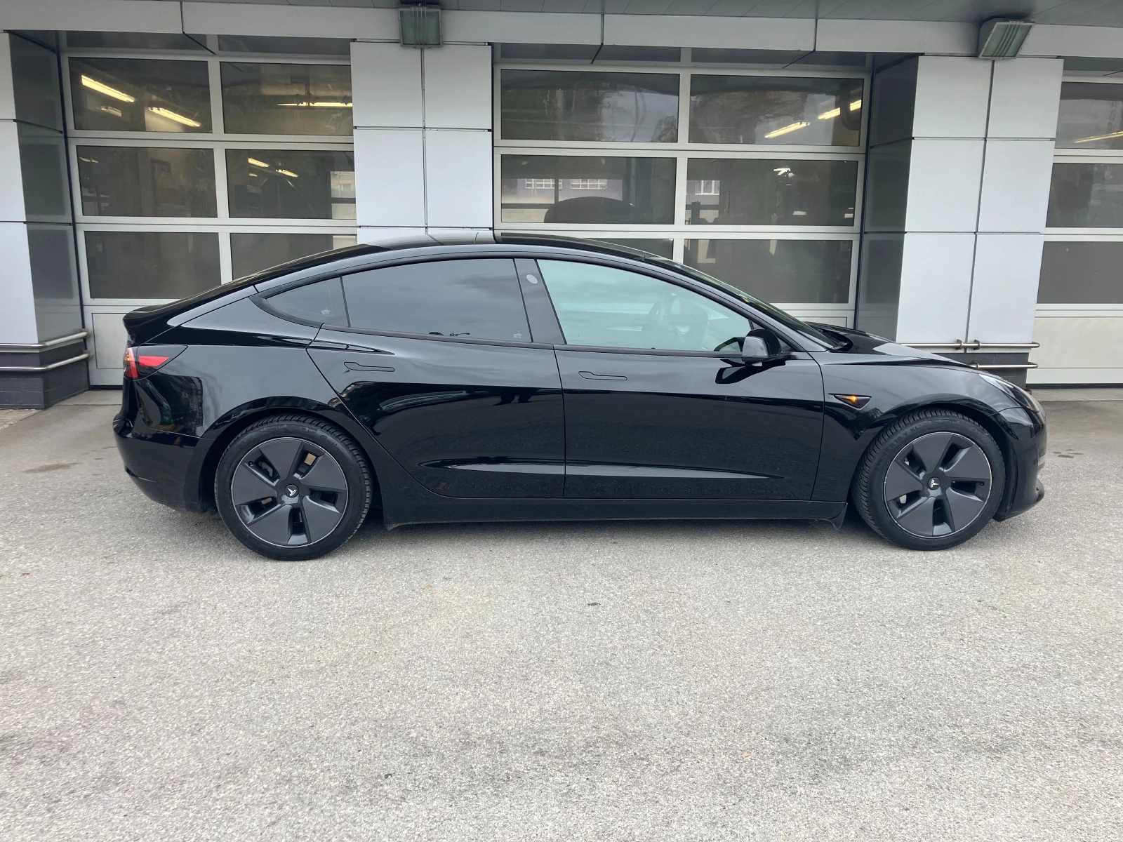 Tesla Model 3 DUAL MOTOR LONG RANGE ГЕРМАНИЯ | Mobile.bg — изображение 9