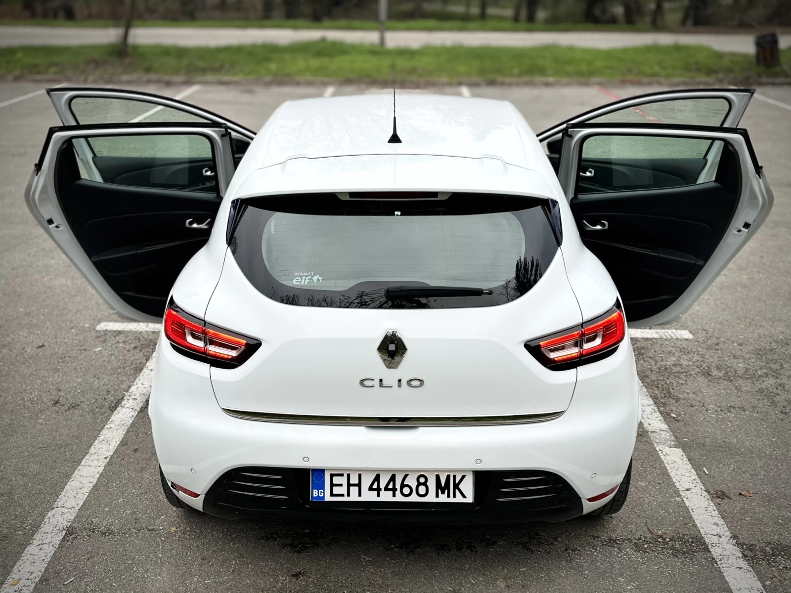 Renault Clio 0.9 TCE Moschino Design! | Mobile.bg � ����������� 2