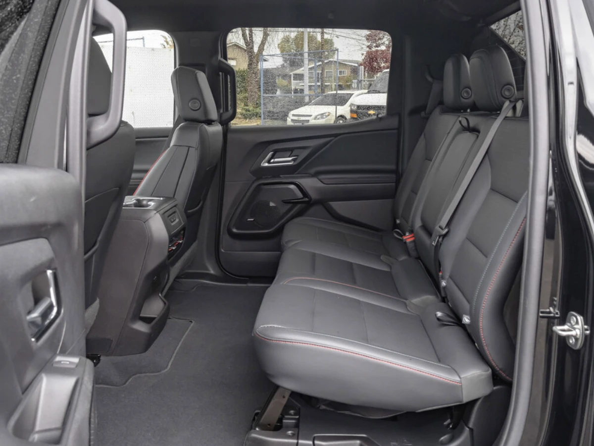 Chevrolet Silverado 2024 Chevrolet Silverado EV RST | Mobile.bg   16