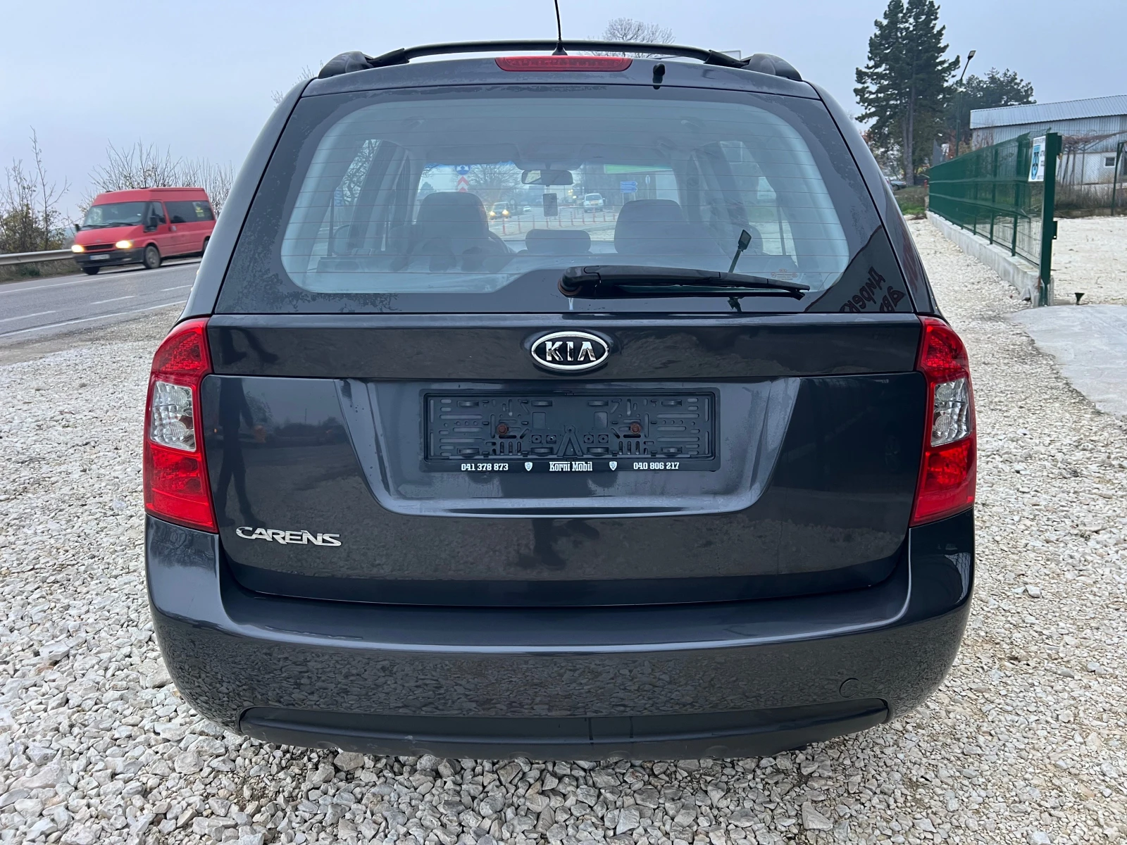 Kia Carens 2.0i/144p.s-Facelift - изображение 6