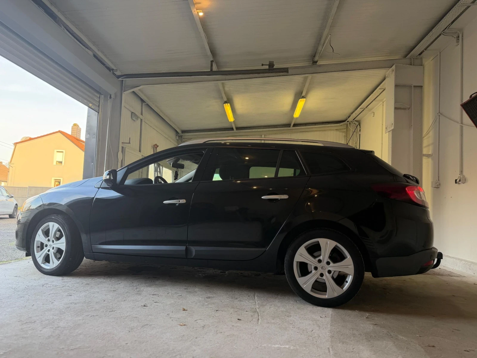Renault Megane | Mobile.bg � ����������� 3