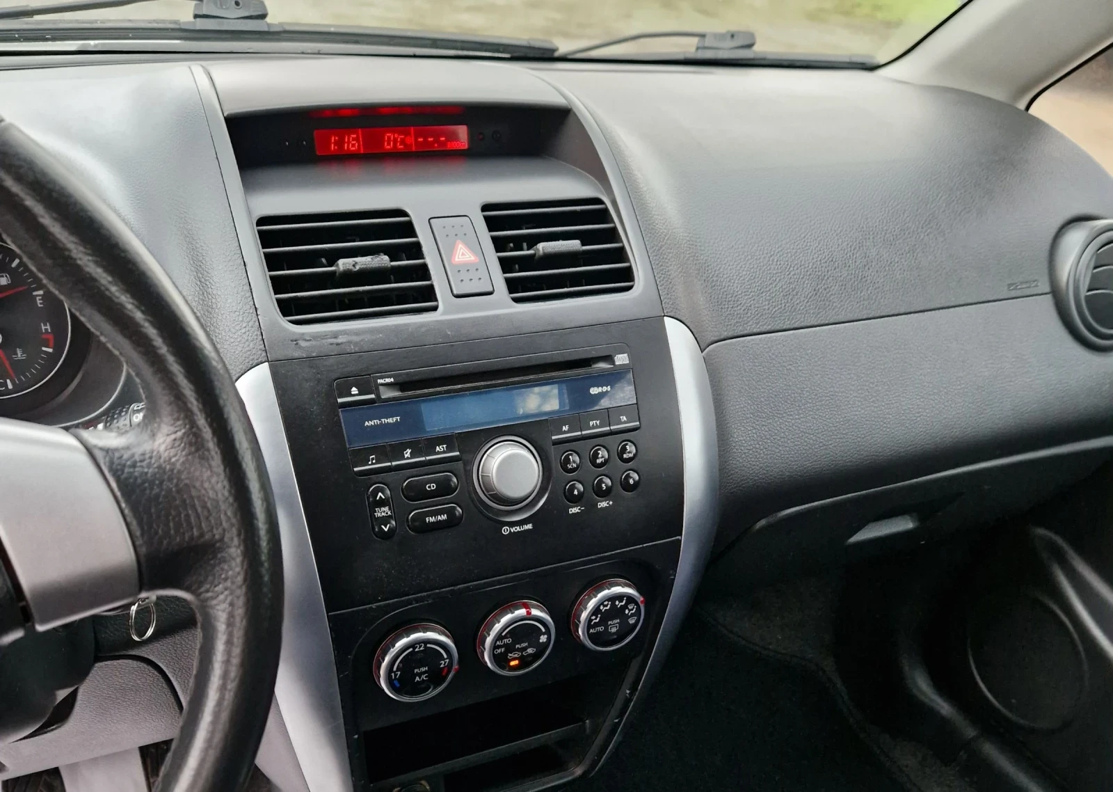 Fiat Sedici 1.6i 4x4 | Mobile.bg � ����������� 11