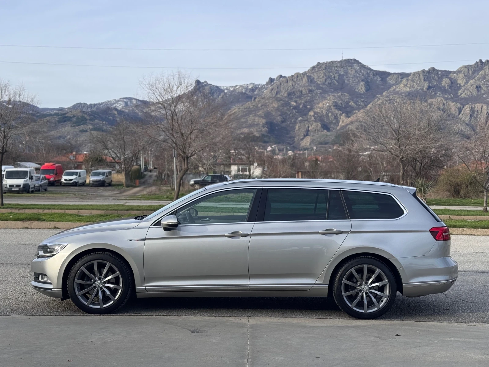 VW Passat 2.0TDI 4MOTION 190��* HeadUp* DIGITAL* Memory* Mas | Mobile.bg � ����������� 2