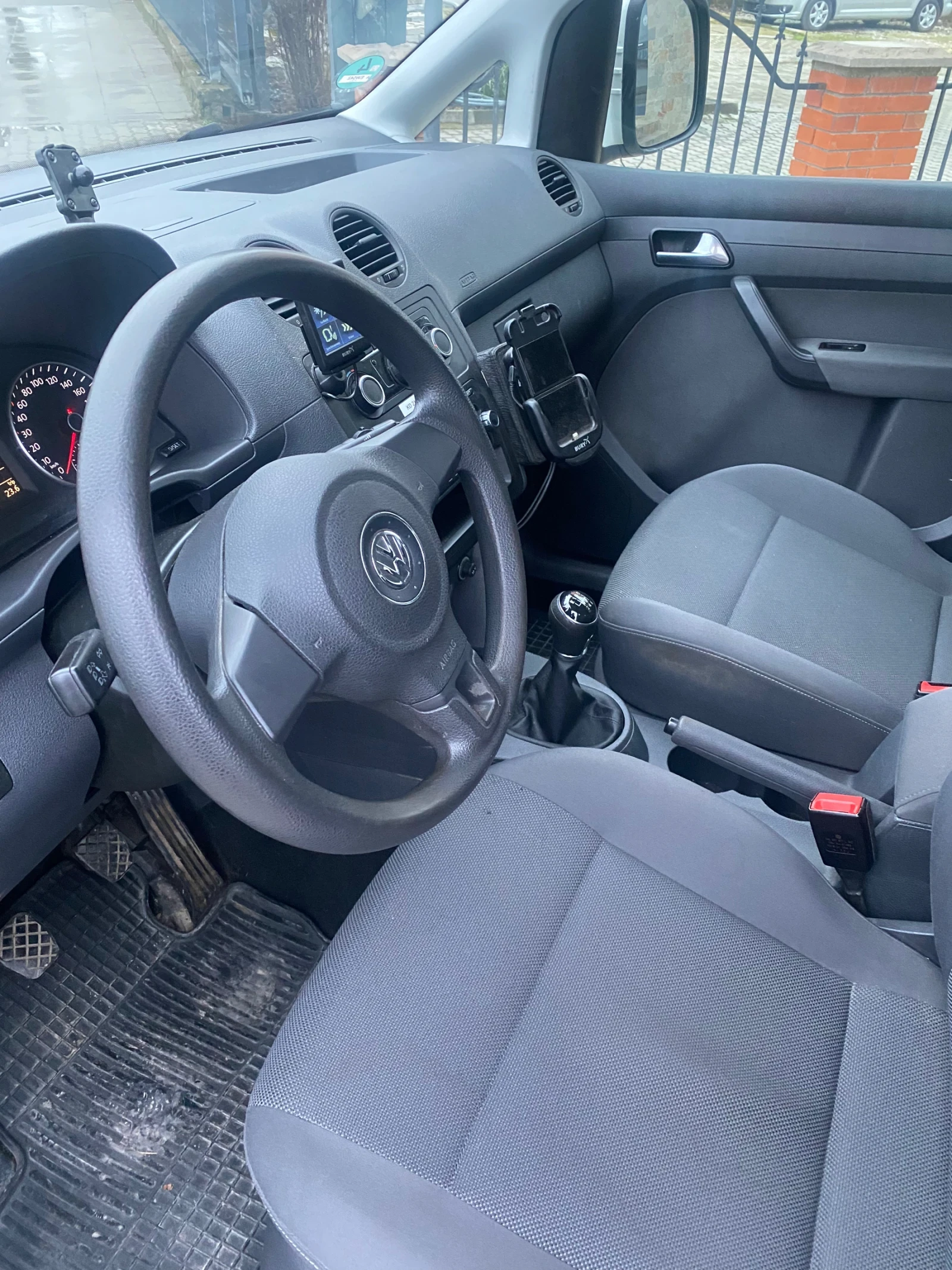 VW Caddy 2.0d 4x4 | Mobile.bg � ����������� 5