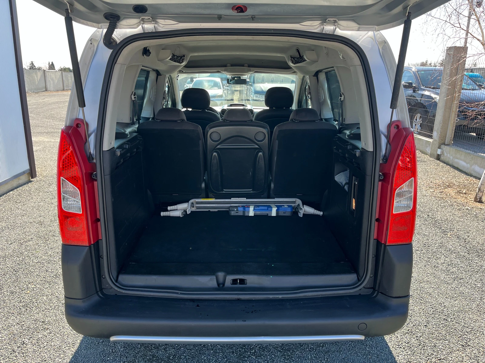 Peugeot Partner 1.6HDI-90k.c. | Mobile.bg � ����������� 15