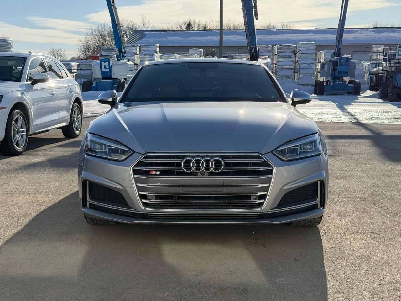 Audi S5 * Technik * BANG & OLUFSEN* 360 КАМЕРИ* ВИДЕО* , снимка 6 - Автомобили и джипове - 53734057