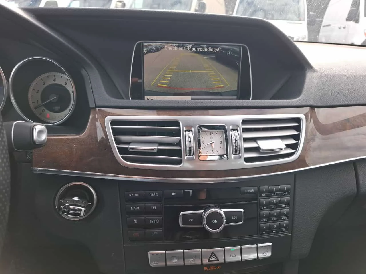 Mercedes-Benz E 350 * CARFAX * ЦЕНА ДО БГ, снимка 10 - Автомобили и джипове - 54385052