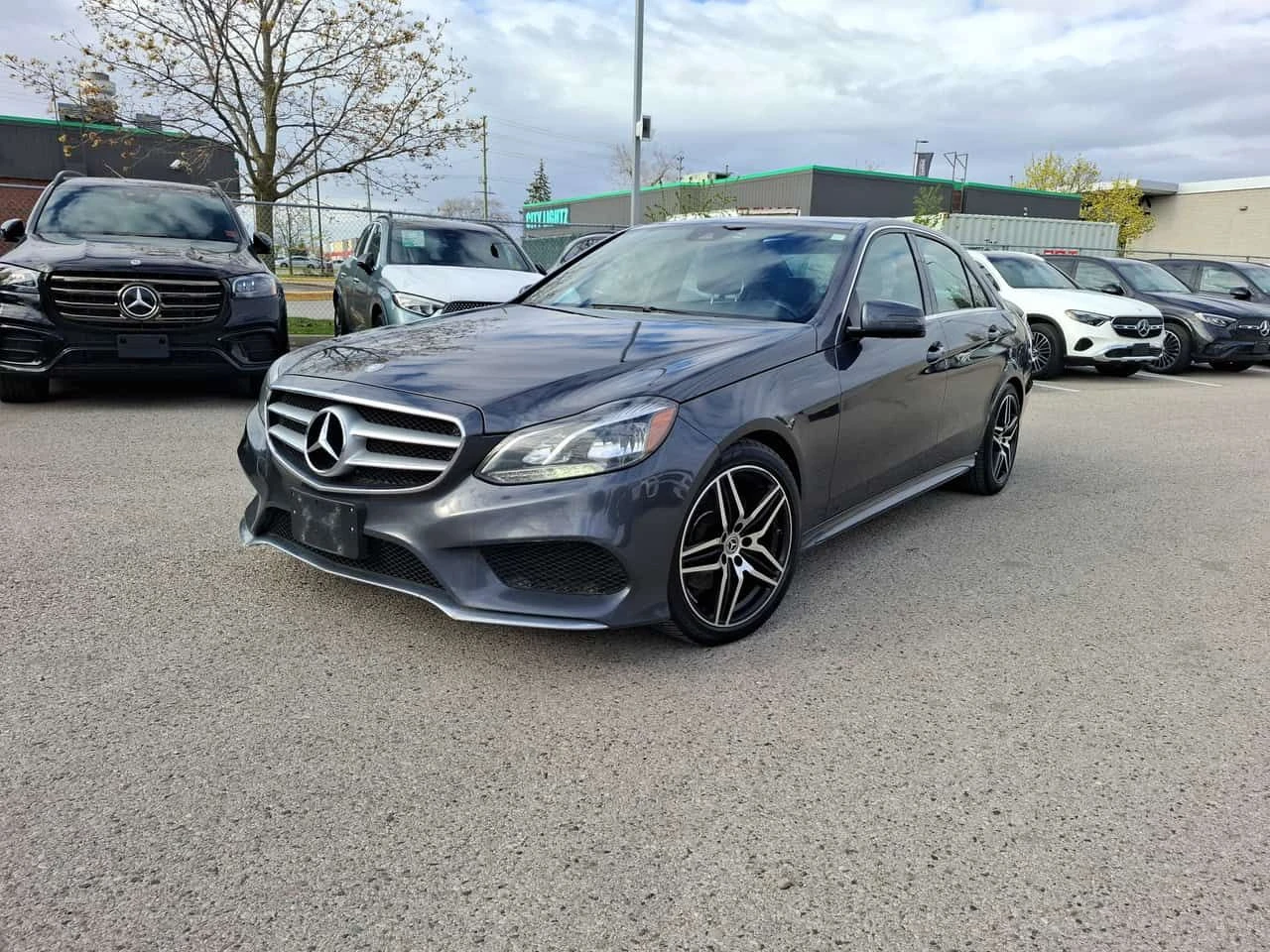 Mercedes-Benz E 350 * CARFAX * ЦЕНА ДО БГ