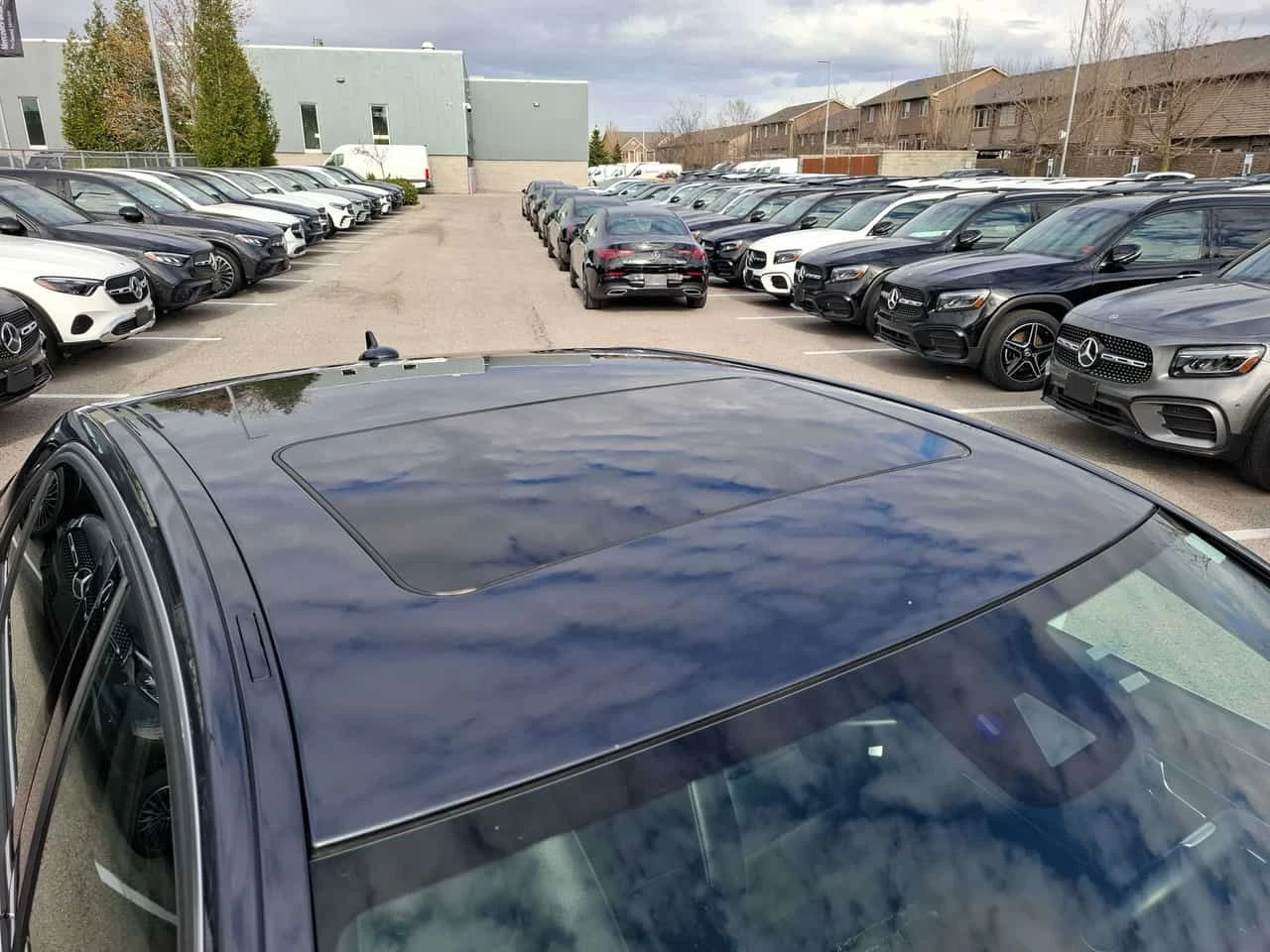 Mercedes-Benz E 350 * CARFAX * ЦЕНА ДО БГ, снимка 14 - Автомобили и джипове - 54385052