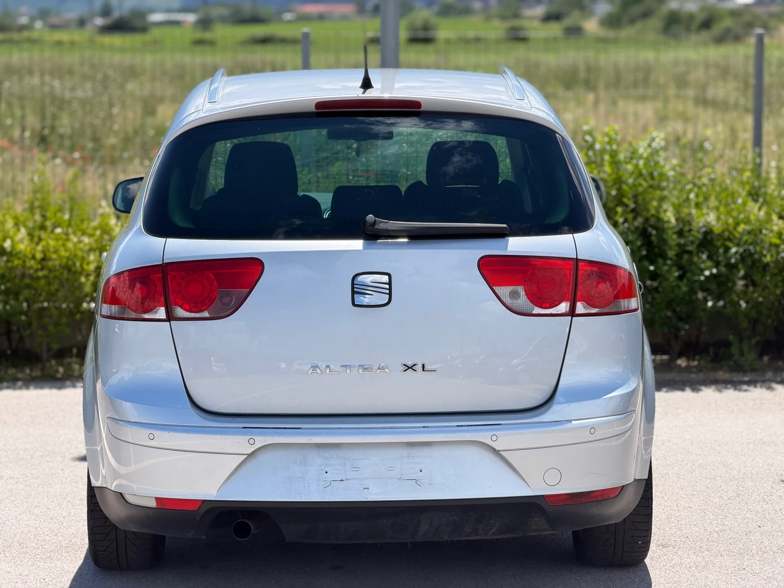 Seat Altea XL 1.9 TDI * КРУИЗ КОНТРОЛ * ЛИЗИНГ * НОВ ВНОС* , снимка 4 - Автомобили и джипове - 54948688