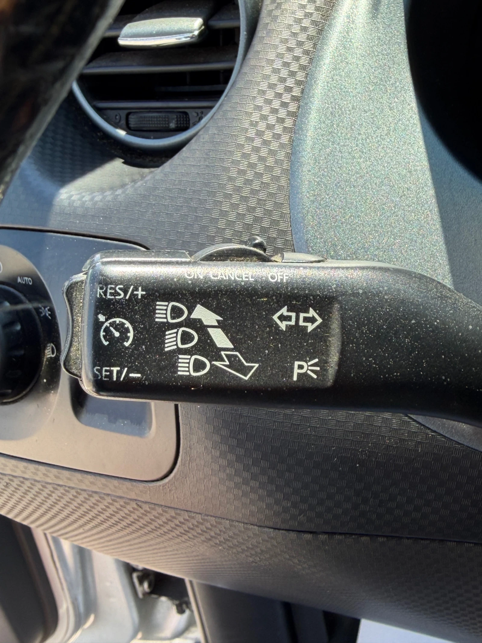 Seat Altea XL 1.9 TDI * КРУИЗ КОНТРОЛ * ЛИЗИНГ * НОВ ВНОС* , снимка 12 - Автомобили и джипове - 54948688