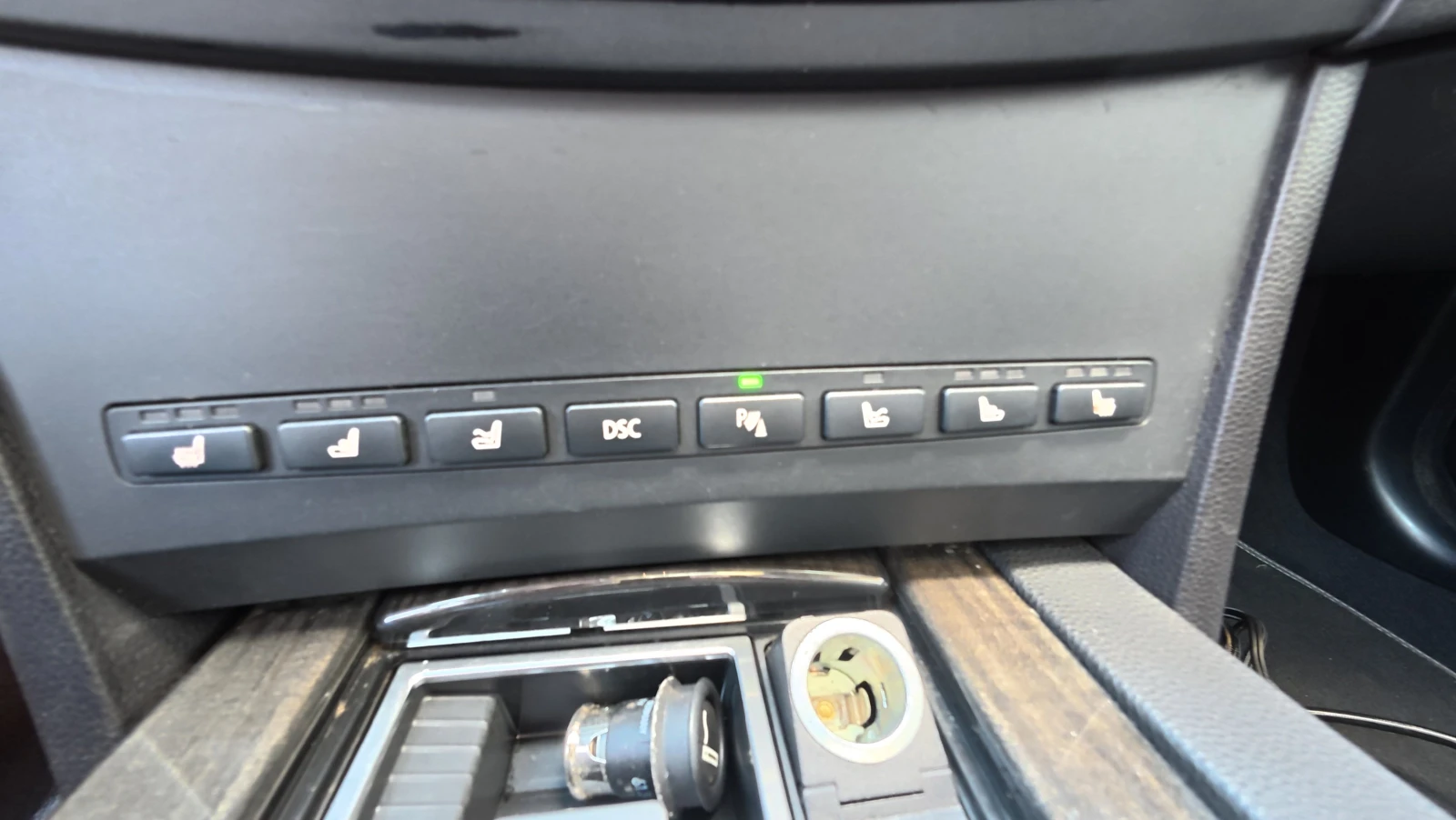 BMW 530 * HEAD UP* PANO* MASSAGE, снимка 9 - Автомобили и джипове - 55039998