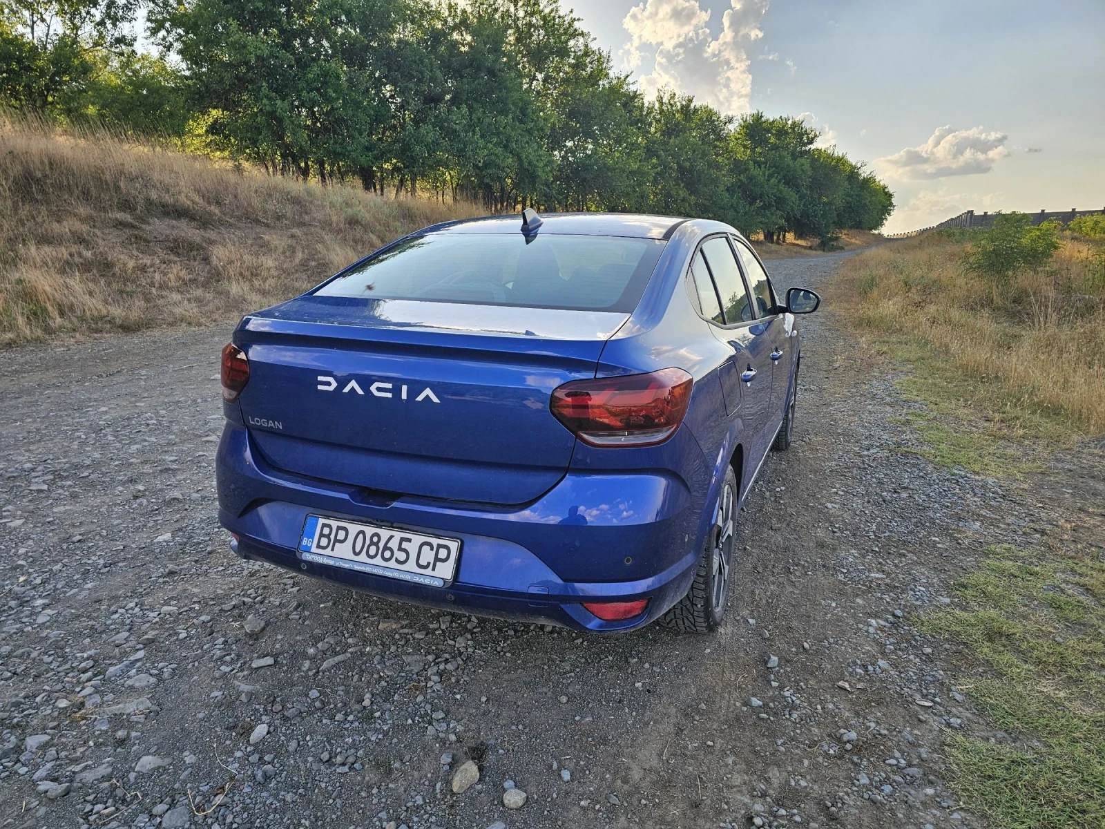 Dacia Logan Journey, снимка 5 - Автомобили и джипове - 55156914