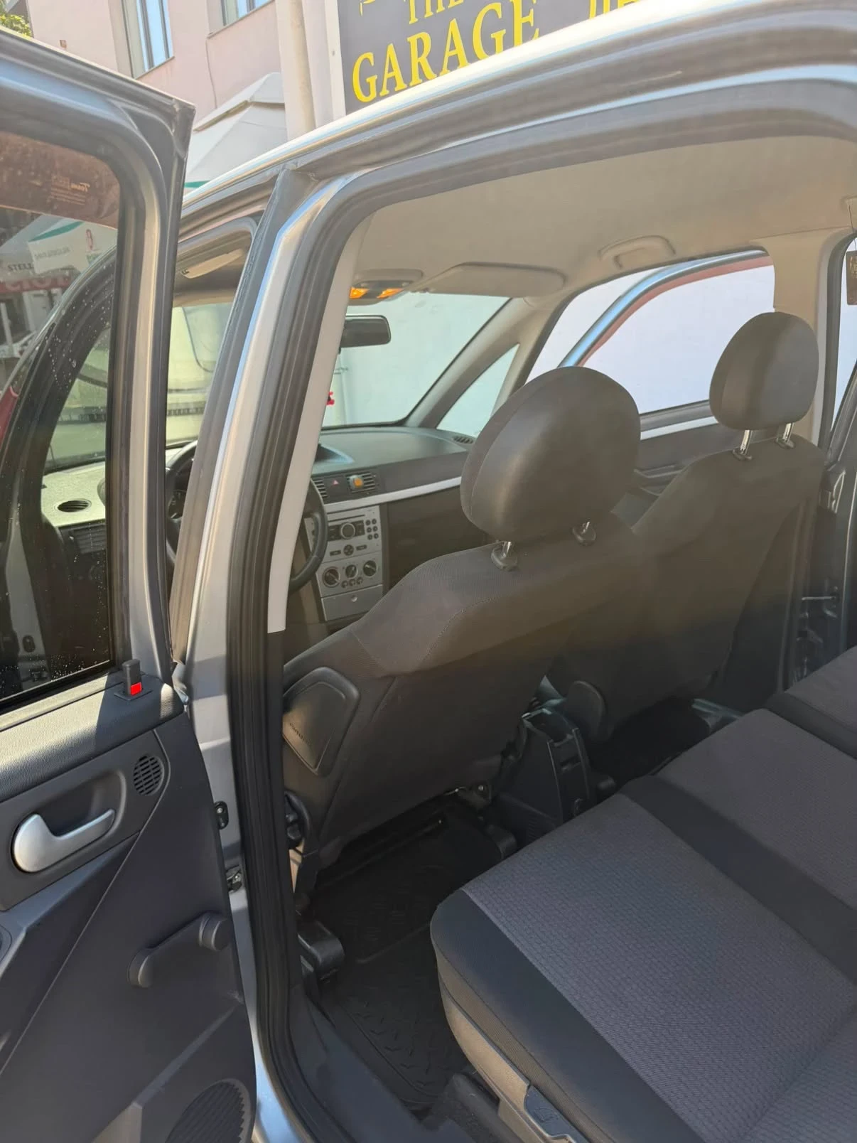 Opel Meriva 1.4 90 ks , снимка 10 - Автомобили и джипове - 55216009