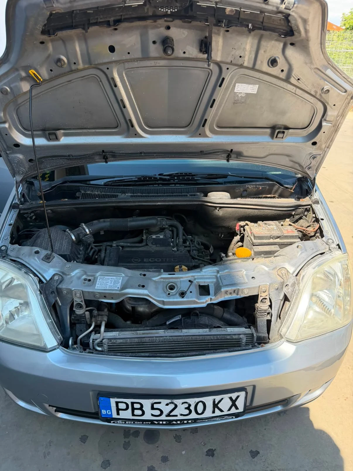 Opel Meriva 1.4 90 ks , снимка 4 - Автомобили и джипове - 55216009