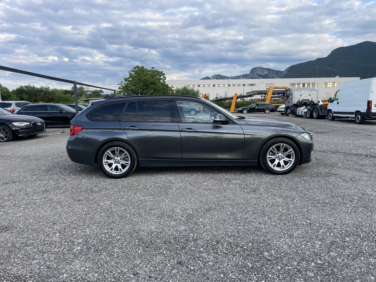 BMW 316 2.0d, снимка 5 - Автомобили и джипове - 55400874