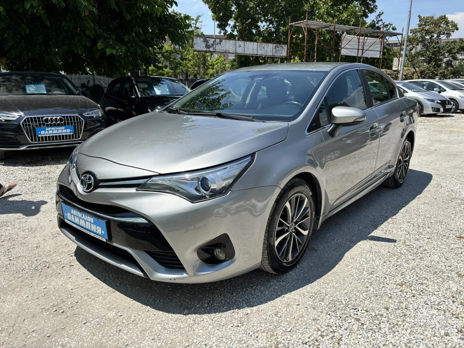 Toyota Avensis 2.0 - Дизел, снимка 2 - Автомобили и джипове - 55472041