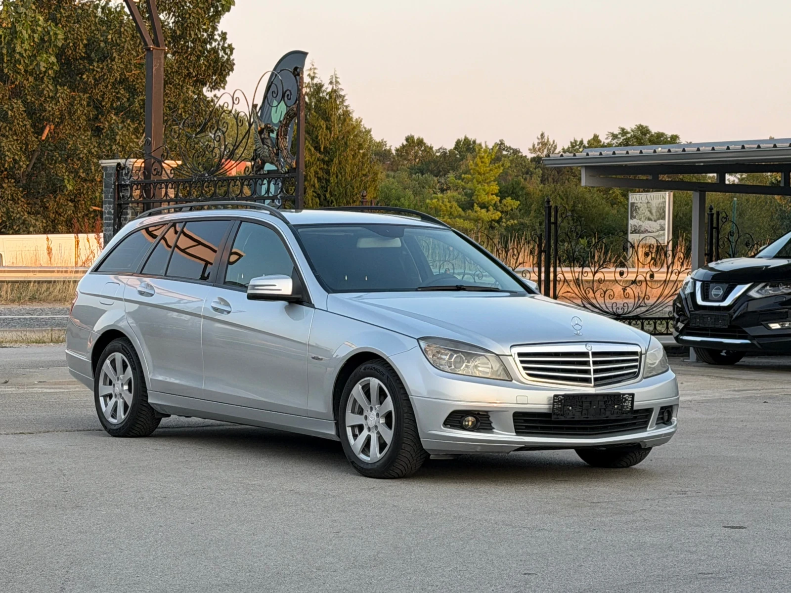 Mercedes-Benz C 220 2.2CDI АВТОМАТ ИТАЛИЯ, снимка 4 - Автомобили и джипове - 55618059