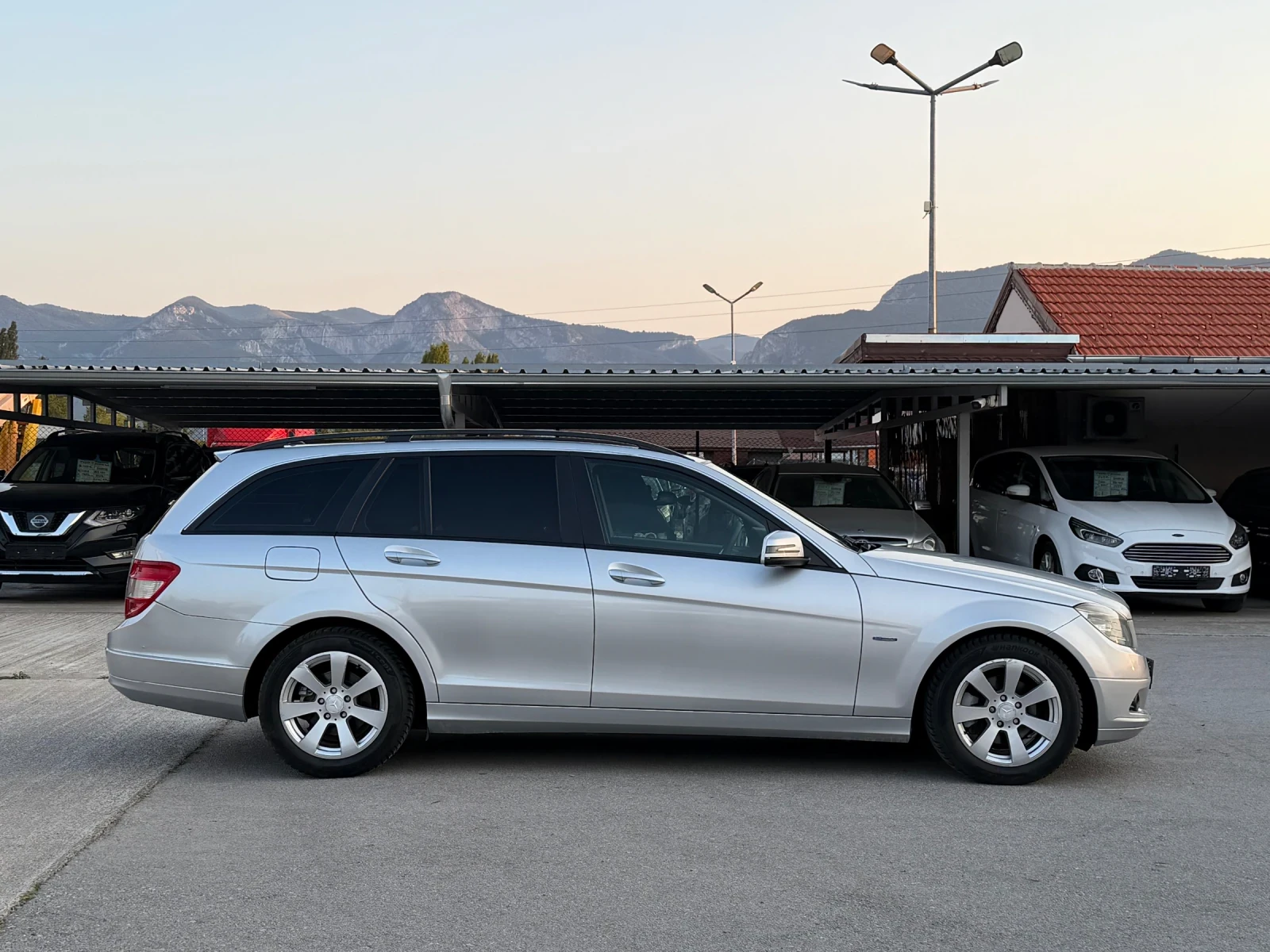 Mercedes-Benz C 220 2.2CDI АВТОМАТ ИТАЛИЯ, снимка 5 - Автомобили и джипове - 55618059