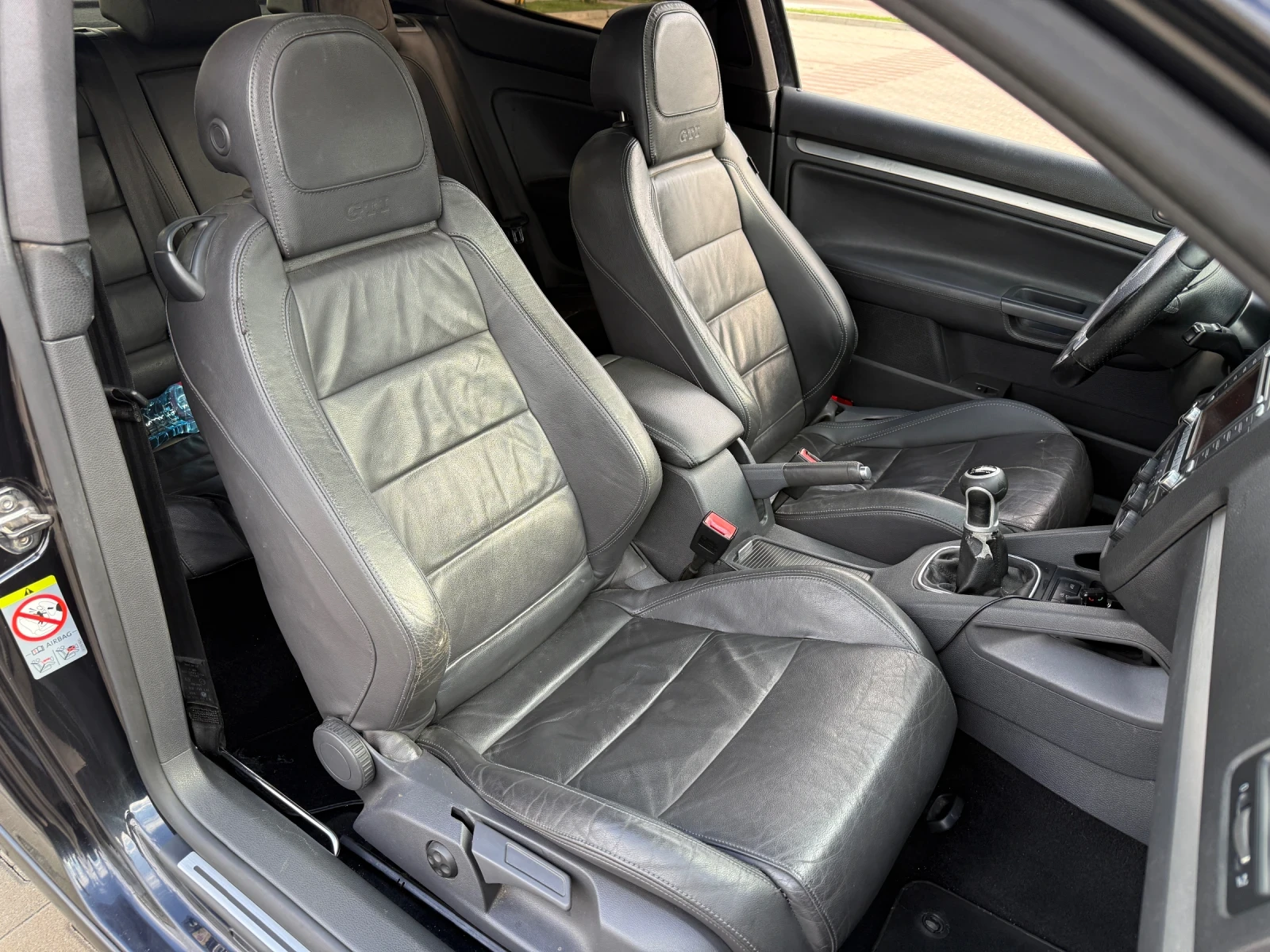 VW Golf 2.0 GTI, снимка 9 - Автомобили и джипове - 56162996