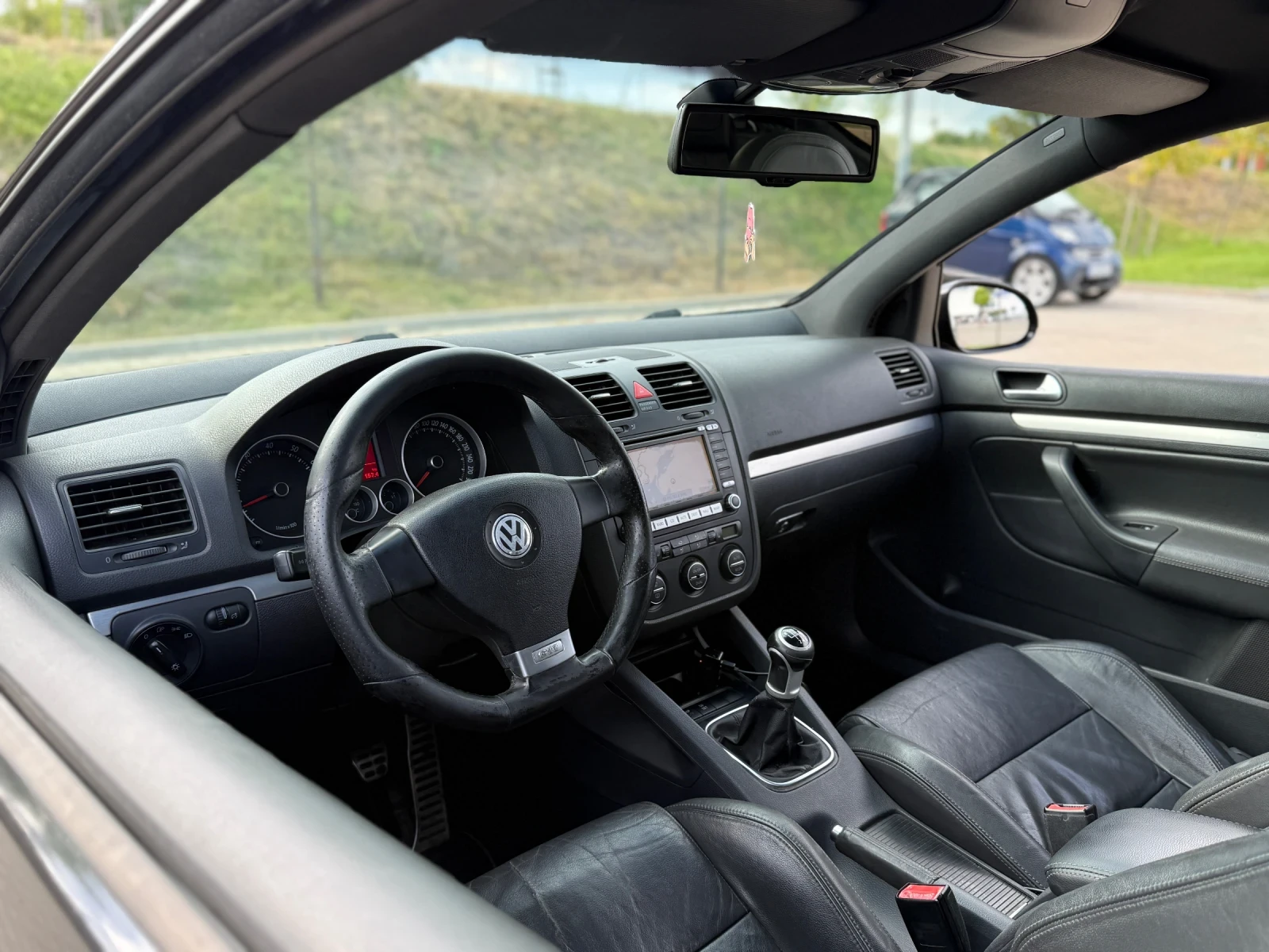 VW Golf 2.0 GTI, снимка 7 - Автомобили и джипове - 56162996