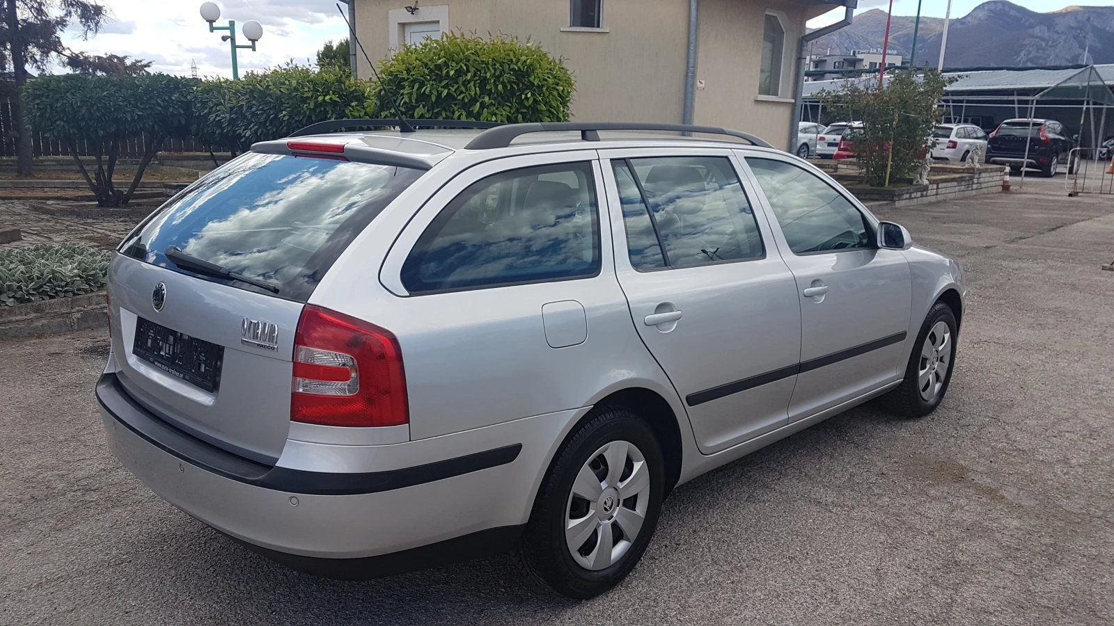Skoda Octavia 1.9TDI 105кс, снимка 5 - Автомобили и джипове - 56210554