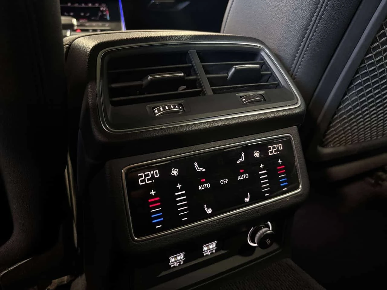 Audi A6 * Technik| S LINE| QUATTRO| CLUSTERNAV| HEADSUP| , снимка 11 - Автомобили и джипове - 56213793