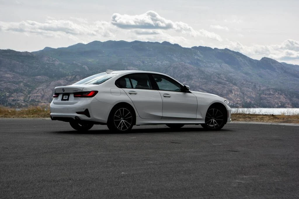 BMW 330 xDrive * ���������� * (���� �� ��) | Mobile.bg � ����������� 6
