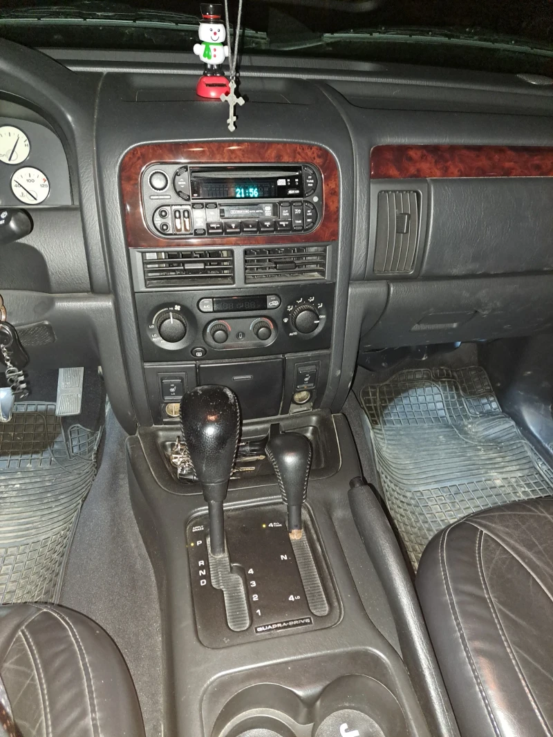 Jeep Grand cherokee 2.7, снимка 6 - Автомобили и джипове - 48888657