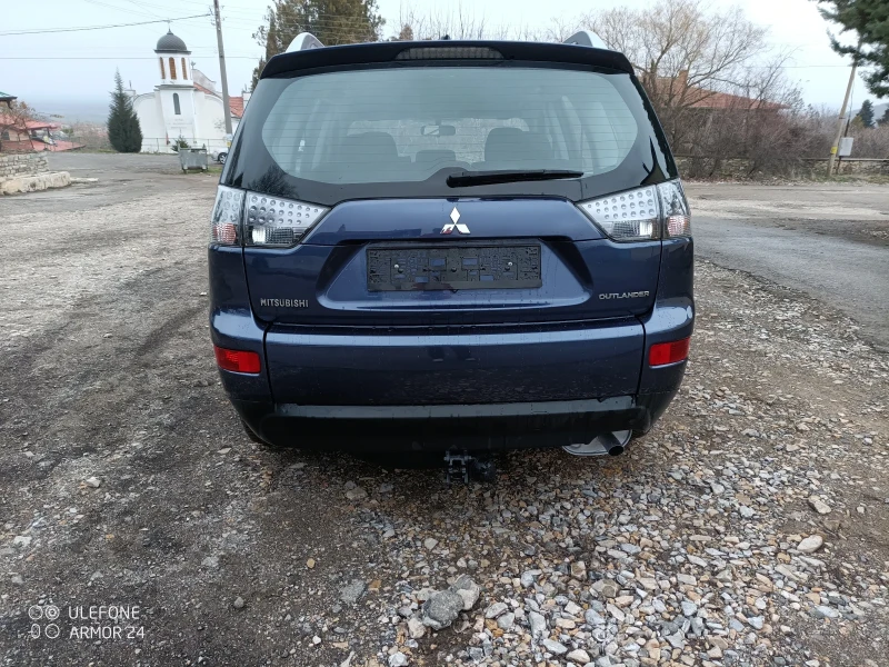 Mitsubishi Outlander 2.4 гаЗ, снимка 6 - Автомобили и джипове - 49325715