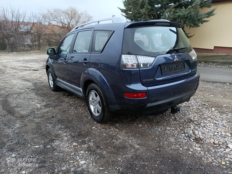 Mitsubishi Outlander 2.4 гаЗ, снимка 7 - Автомобили и джипове - 49325715