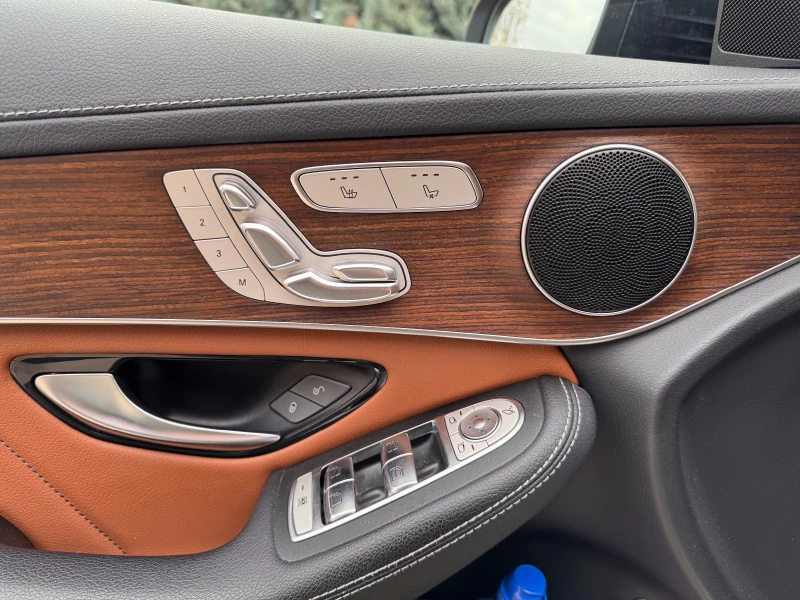 Mercedes-Benz GLC 300 de Plug-in, снимка 8 - Автомобили и джипове - 52594874