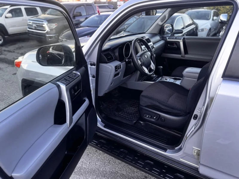 Toyota 4runner 4WD V6| КРАЙНА ЦЕНА, снимка 6 - Автомобили и джипове - 52830387